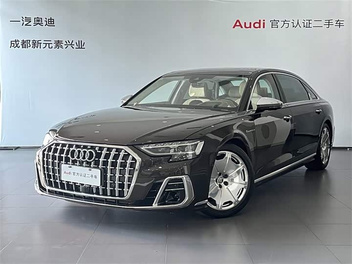 Фото 1 - Audi A8