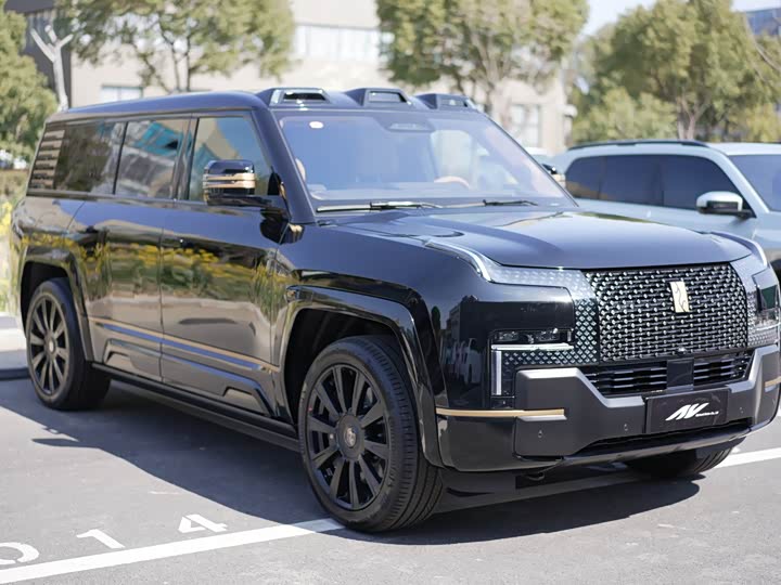 Фото 4 - BYD Yangwang U8