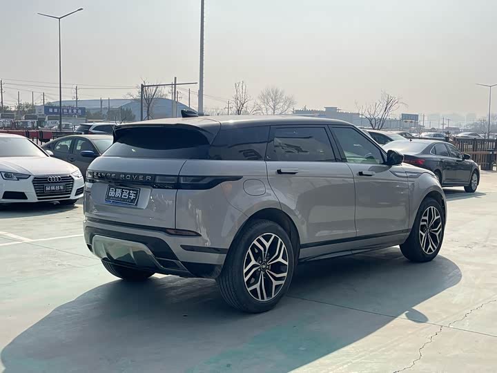 Фото 8 - Land Rover Range Rover Evoque L