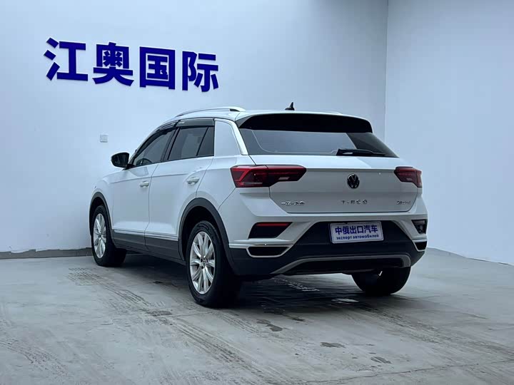 Фото 6 - Volkswagen T-Roc