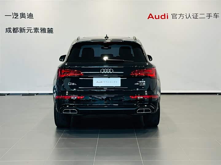 Фото 5 - Audi Q5L