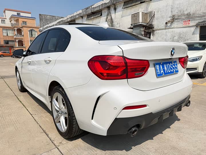 Фото 6 - BMW 1 Series