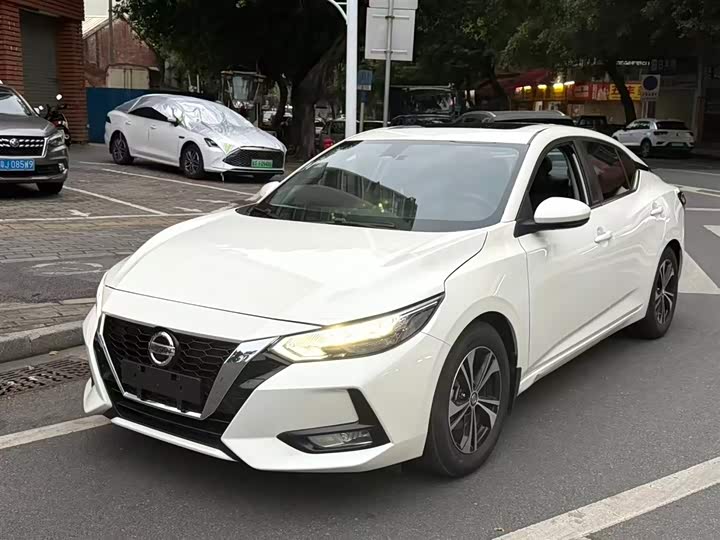 Фото 1 - Nissan Sylphy