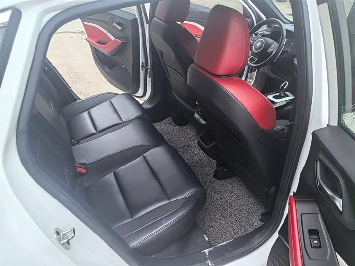 Фото 8 - MG Motor 5