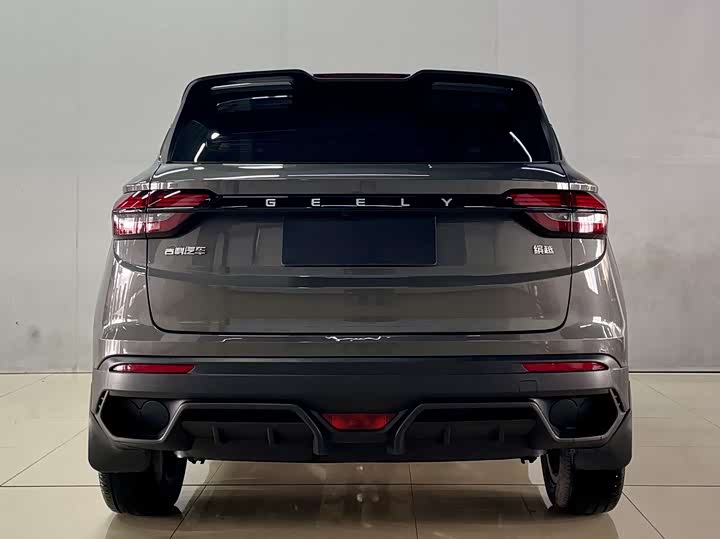 Фото 7 - Geely Coolray