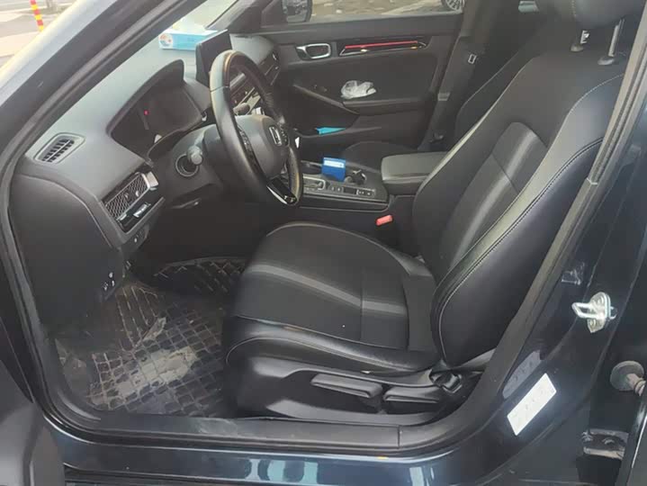 Фото 9 - Honda Civic