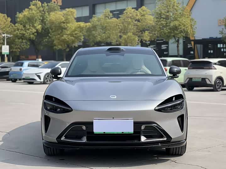 Фото 2 - Xiaomi YU7