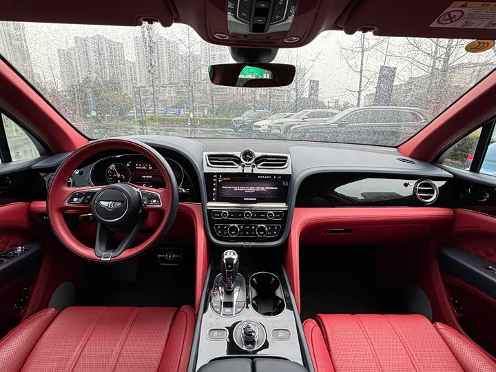 Фото 6 - Bentley Bentayga Hybrid