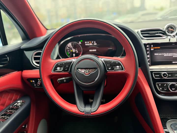 Фото 9 - Bentley Bentayga Hybrid