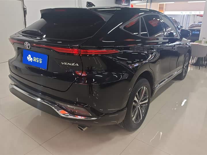 Фото 3 - Toyota Venza