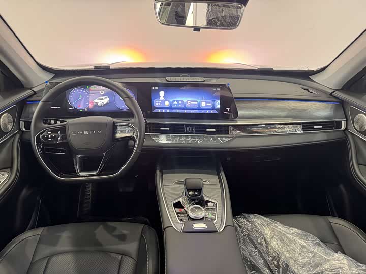 Chery Tiggo 8 Pro Hybrid 2025 2025款 冠军版 1.5T 100km 尊贵型