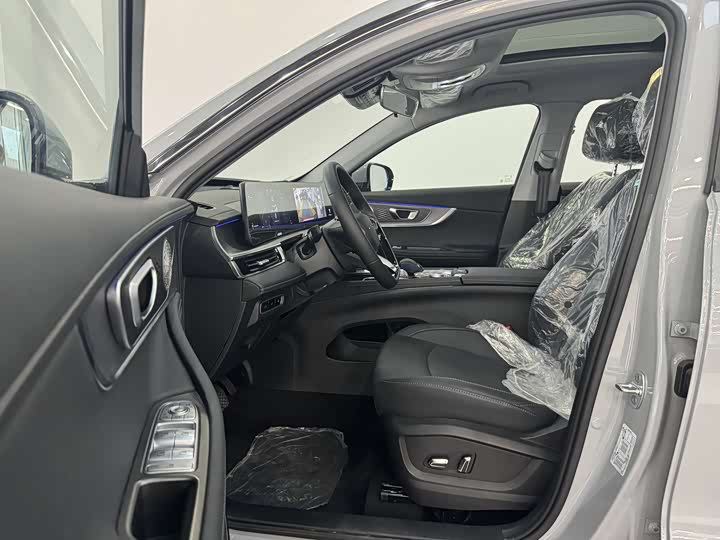 Chery Tiggo 8 Pro Hybrid 2025 2025款 冠军版 1.5T 100km 尊贵型