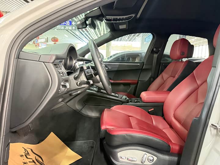 Фото 6 - Porsche Macan