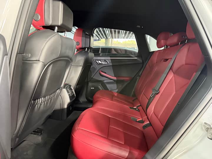 Фото 9 - Porsche Macan