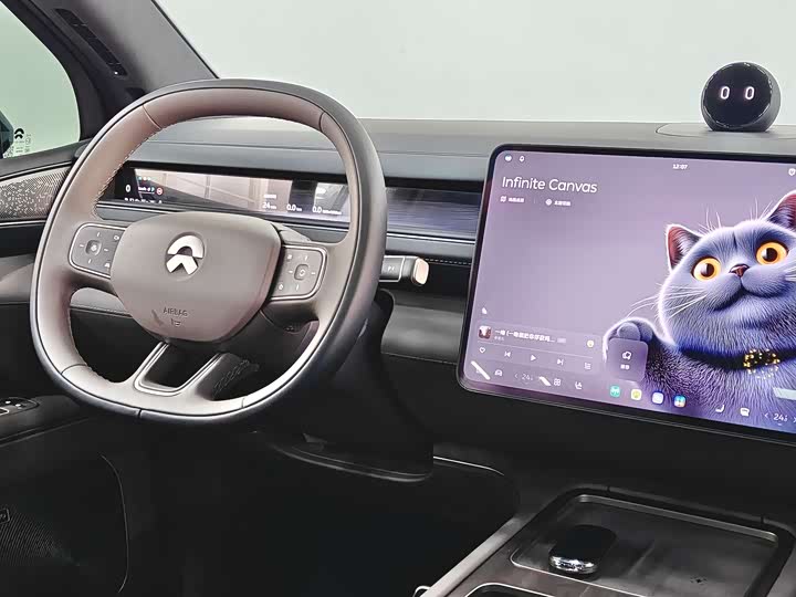 Фото 9 - Nio ES8