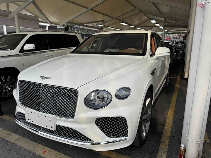 Фото 1 - Bentley Bentayga