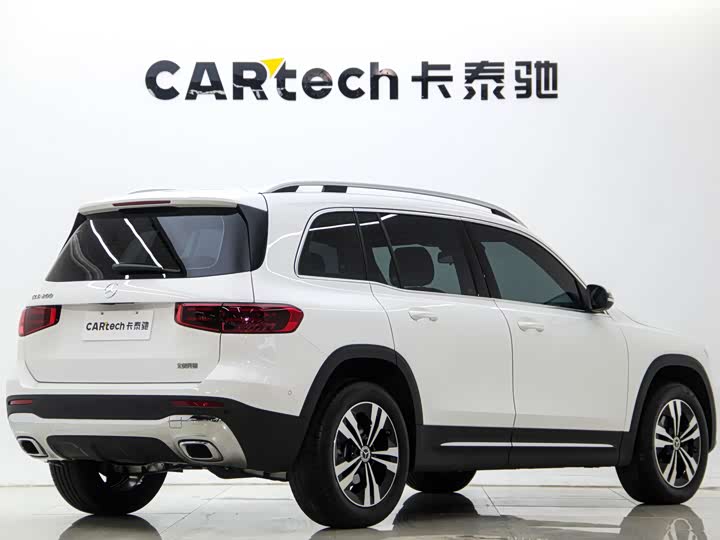 Фото 2 - Mercedes-Benz GLB-Class