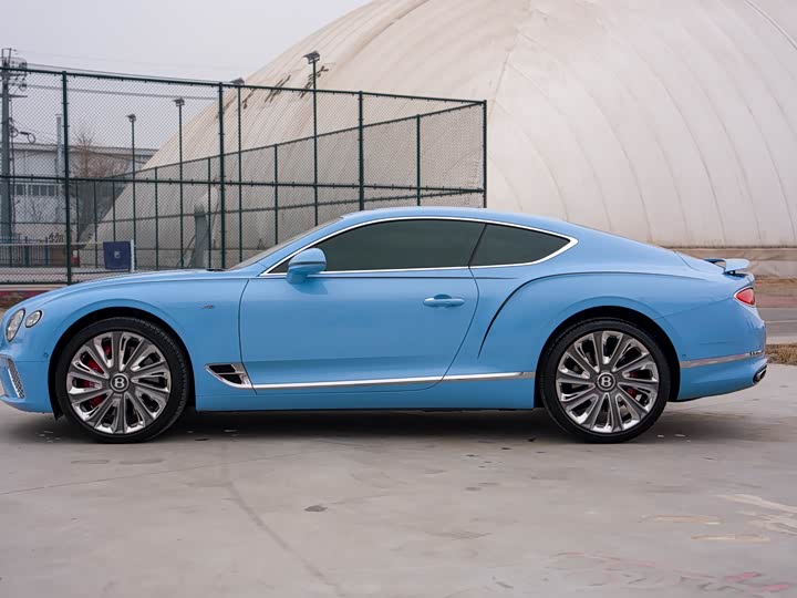 Фото 3 - Bentley Continental GT