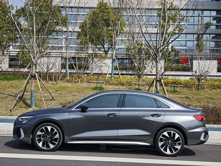 Фото 3 - Audi A3