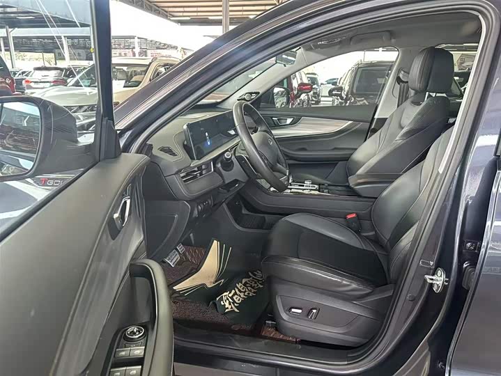 Фото 5 - Chery Tiggo 8 Plus