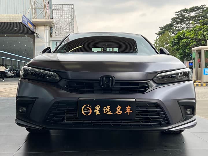 Фото 2 - Honda Civic