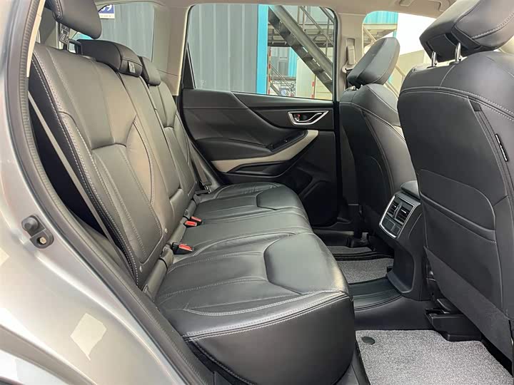 Photo 7 - Subaru Forester