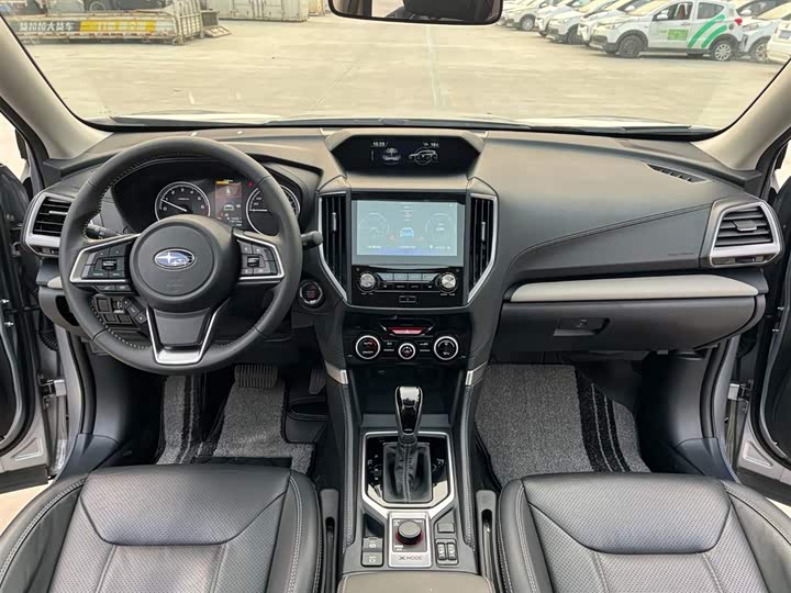 Photo 8 - Subaru Forester