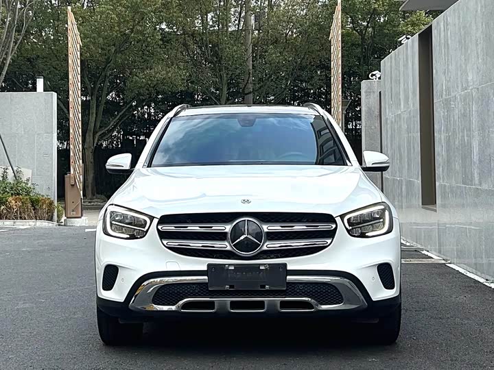 Фото 2 - Mercedes-Benz GLC-Class