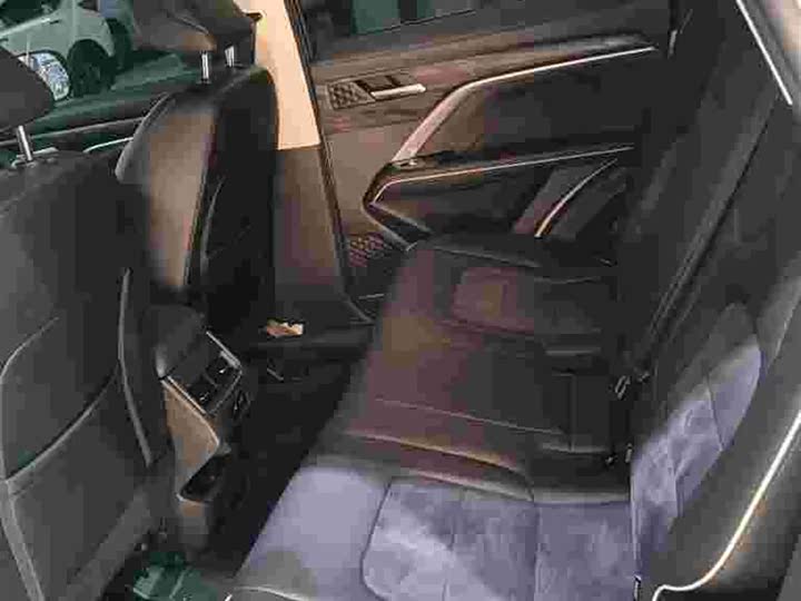 Фото 8 - Haval H6