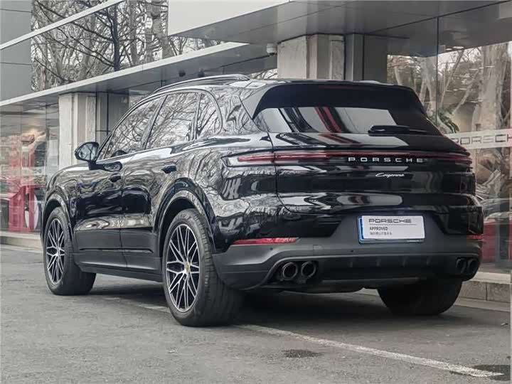 Фото 7 - Porsche Cayenne