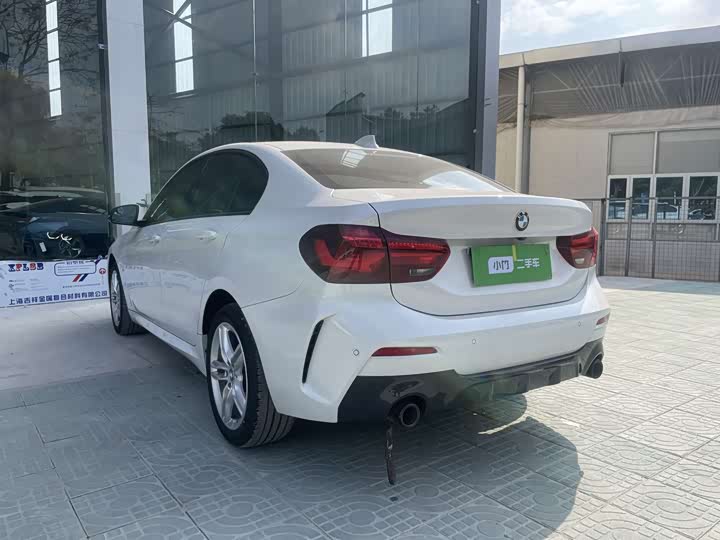 Фото 3 - BMW 1 Series