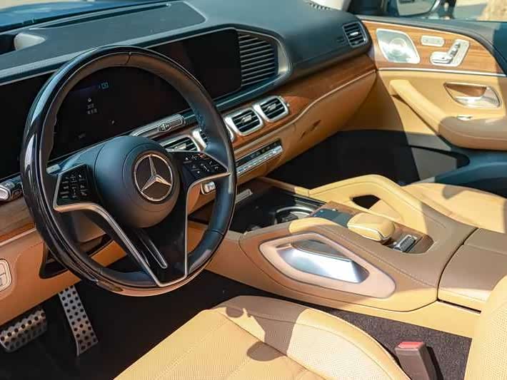 Фото 8 - Mercedes-Benz GLS-Class
