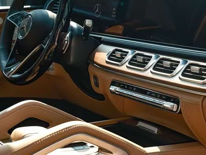 Фото 9 - Mercedes-Benz GLS-Class