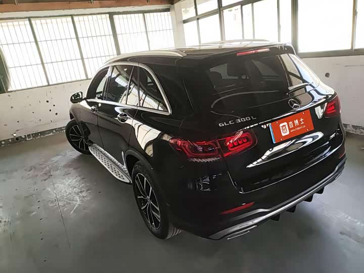 Фото 4 - Mercedes-Benz GLC-Class