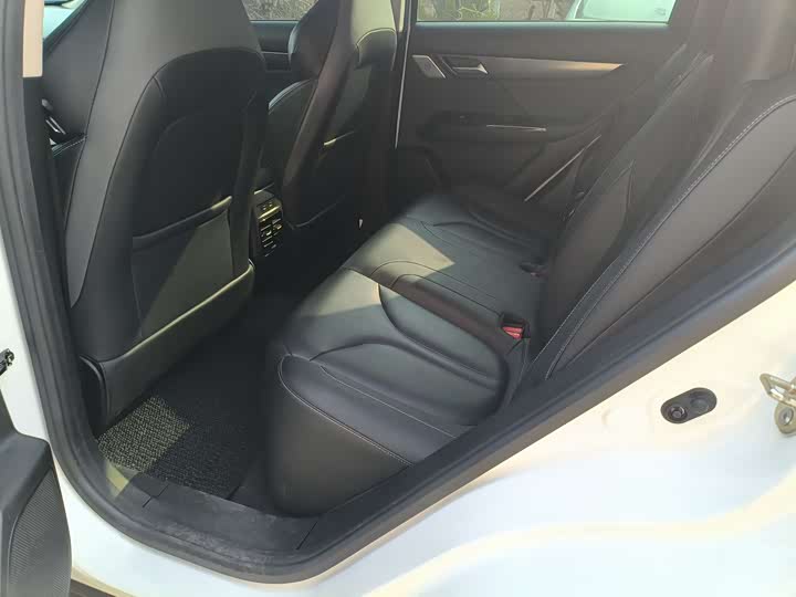 Фото 6 - XPeng G3