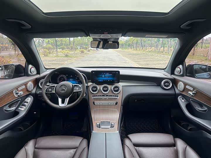 Фото 5 - Mercedes-Benz GLC-Class