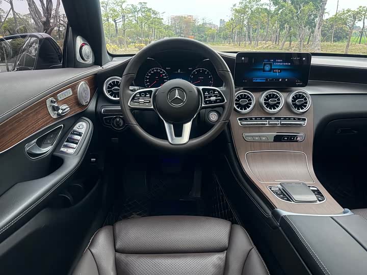 Фото 7 - Mercedes-Benz GLC-Class