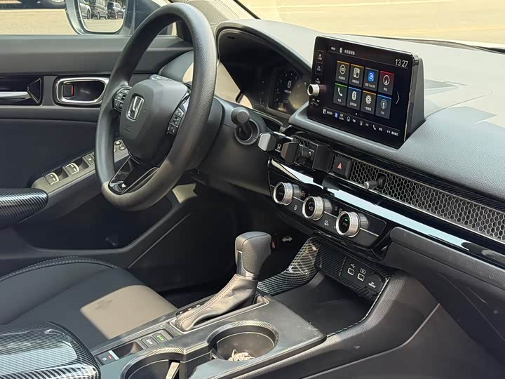 Фото 5 - Honda Civic