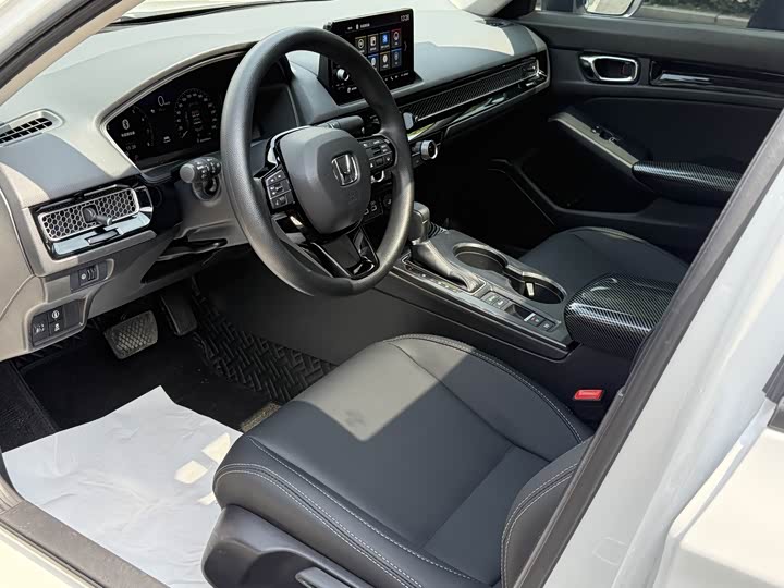 Фото 7 - Honda Civic