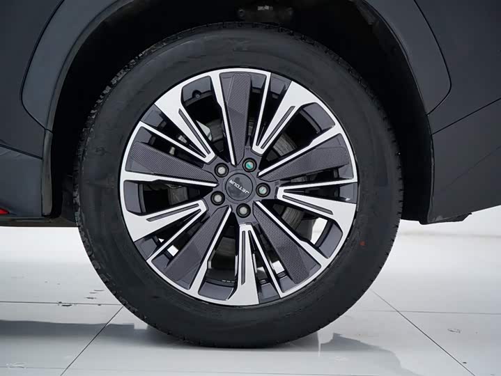 Photo 3 - Jetour Dashing