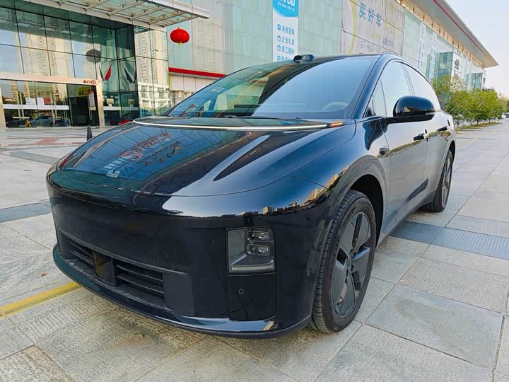 Фото 1 - LiXiang i6