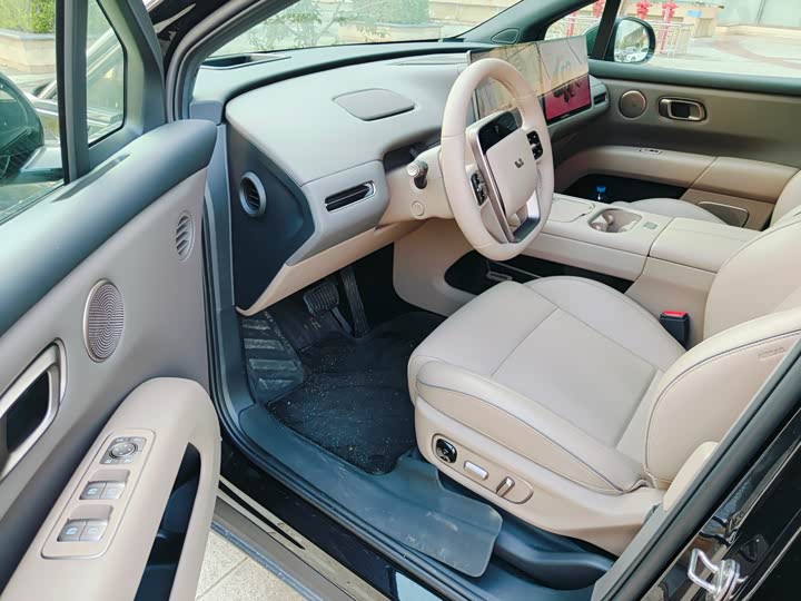 Фото 7 - LiXiang i6