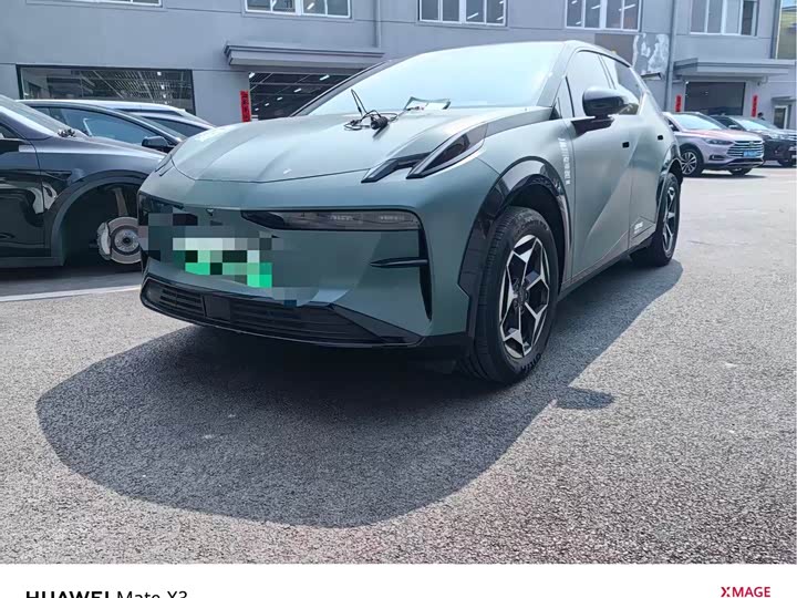 Фото 1 - Zeekr X