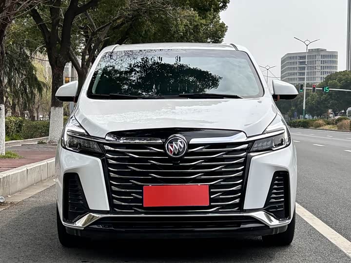 Zdjęcie 2 - Buick GL8 ES