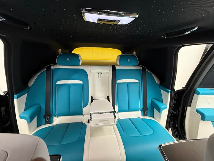 Photo 8 - Rolls-Royce Cullinan