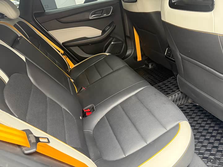 Photo 8 - MG Motor 6