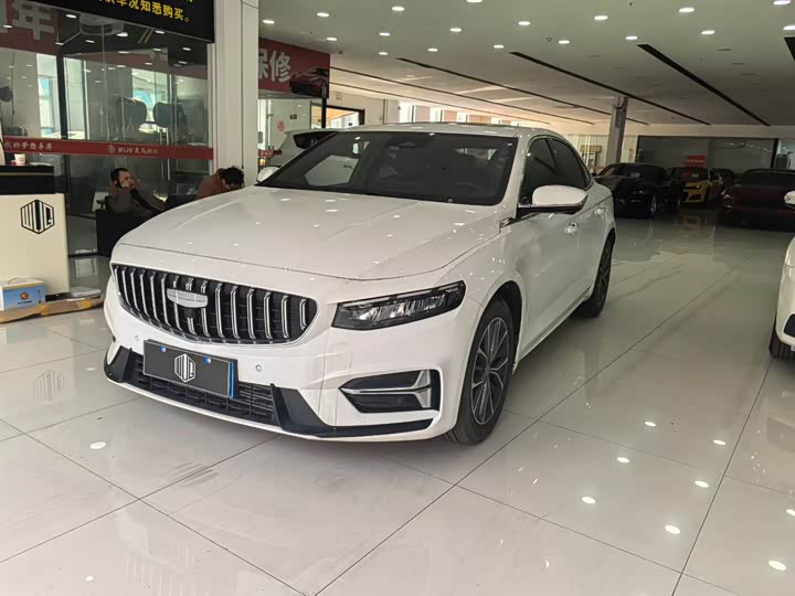 Фото 1 - Geely Preface