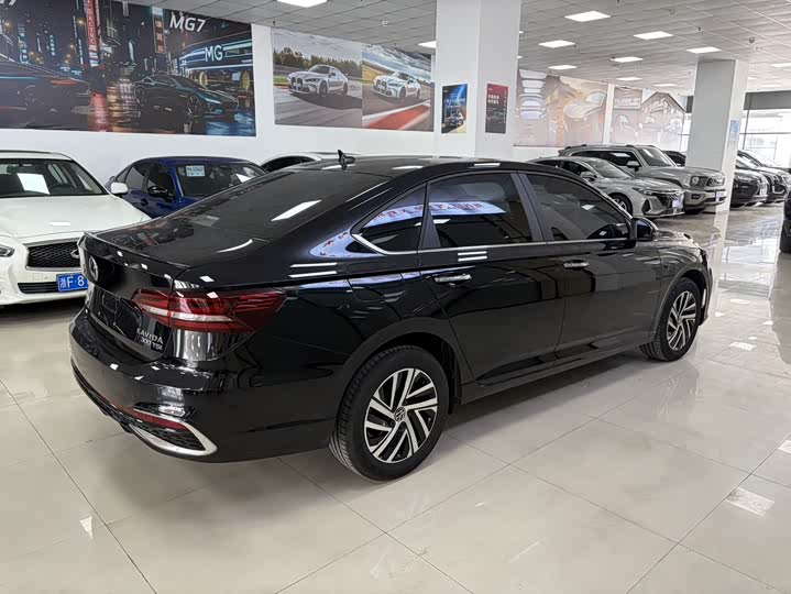 Photo 6 - Volkswagen Lavida