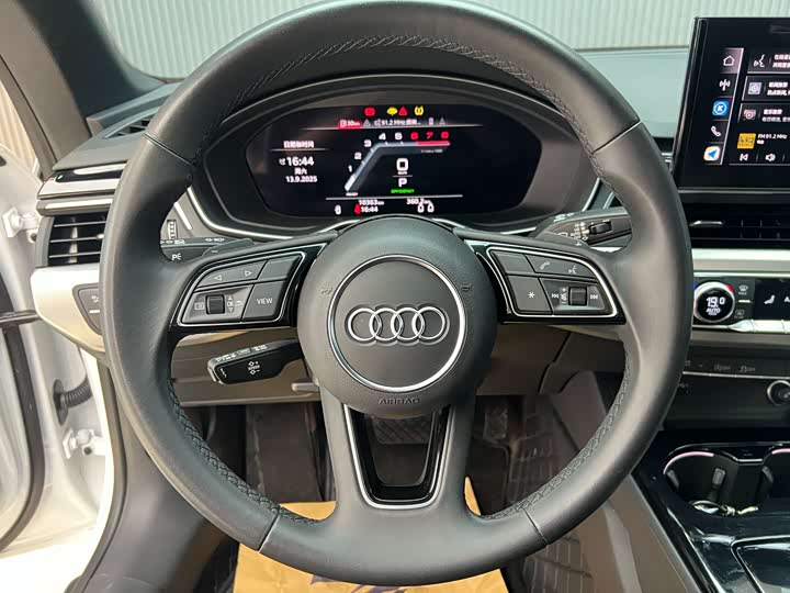 Фото 8 - Audi A5