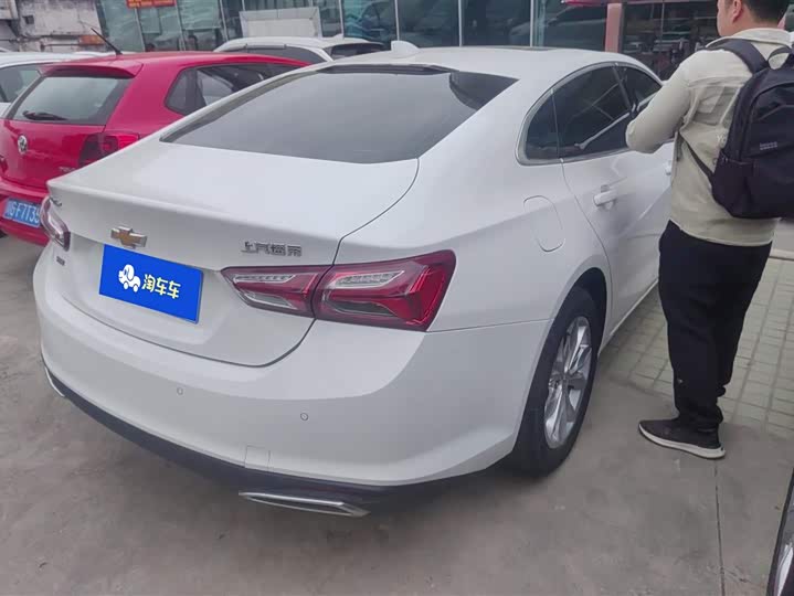 Фото 3 - Chevrolet Malibu XL